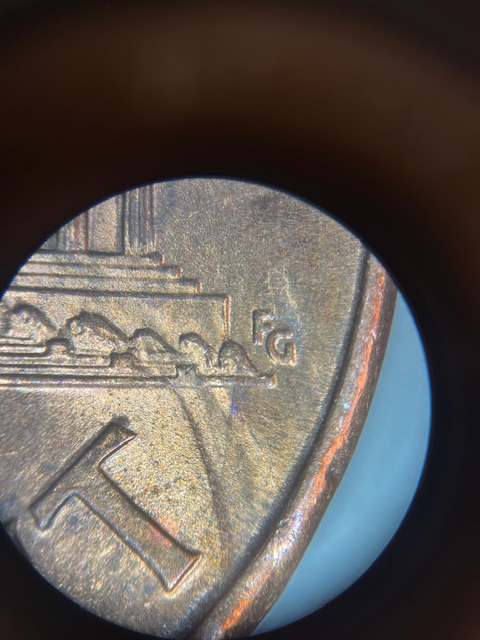 Lincoln-Memorial-Cent-1993--Hit-Before-Or-After-Minting-Process?